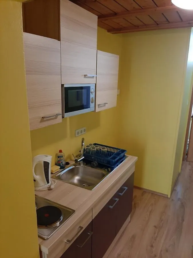 Monterooms Vienna Schonbrunn Guest house