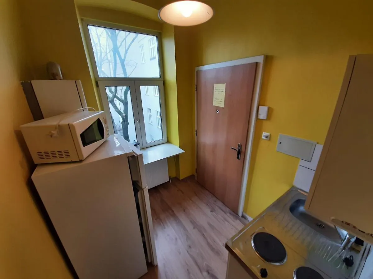 Monterooms Vienna Schonbrunn 0*,  Østrig